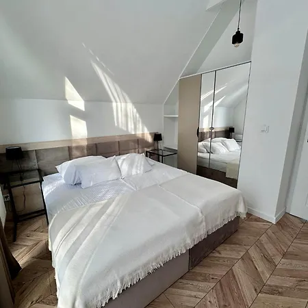 Apartment Sunbaltic Premium Ustka, Ii Poziomy, Przy Lesie, Dwa Balkony, Klimatyzacja, Parking Stolpmünde