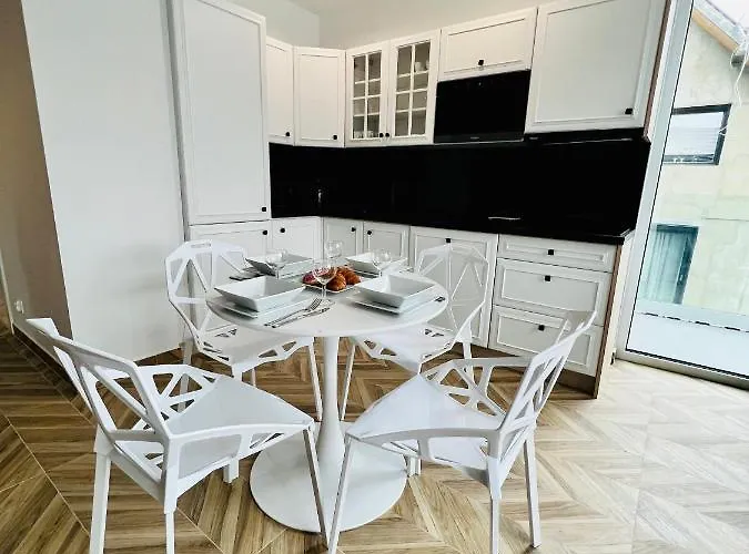 شقة Sunbaltic Premium Ustka, Ii Poziomy, Przy Lesie, Dwa Balkony, Klimatyzacja, Parking